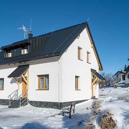Apartman Cubik Bozi Dar Exterior photo