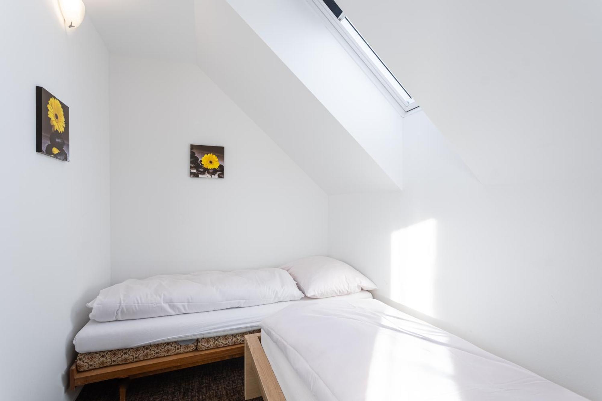 Apartman Cubik Bozi Dar Exterior photo